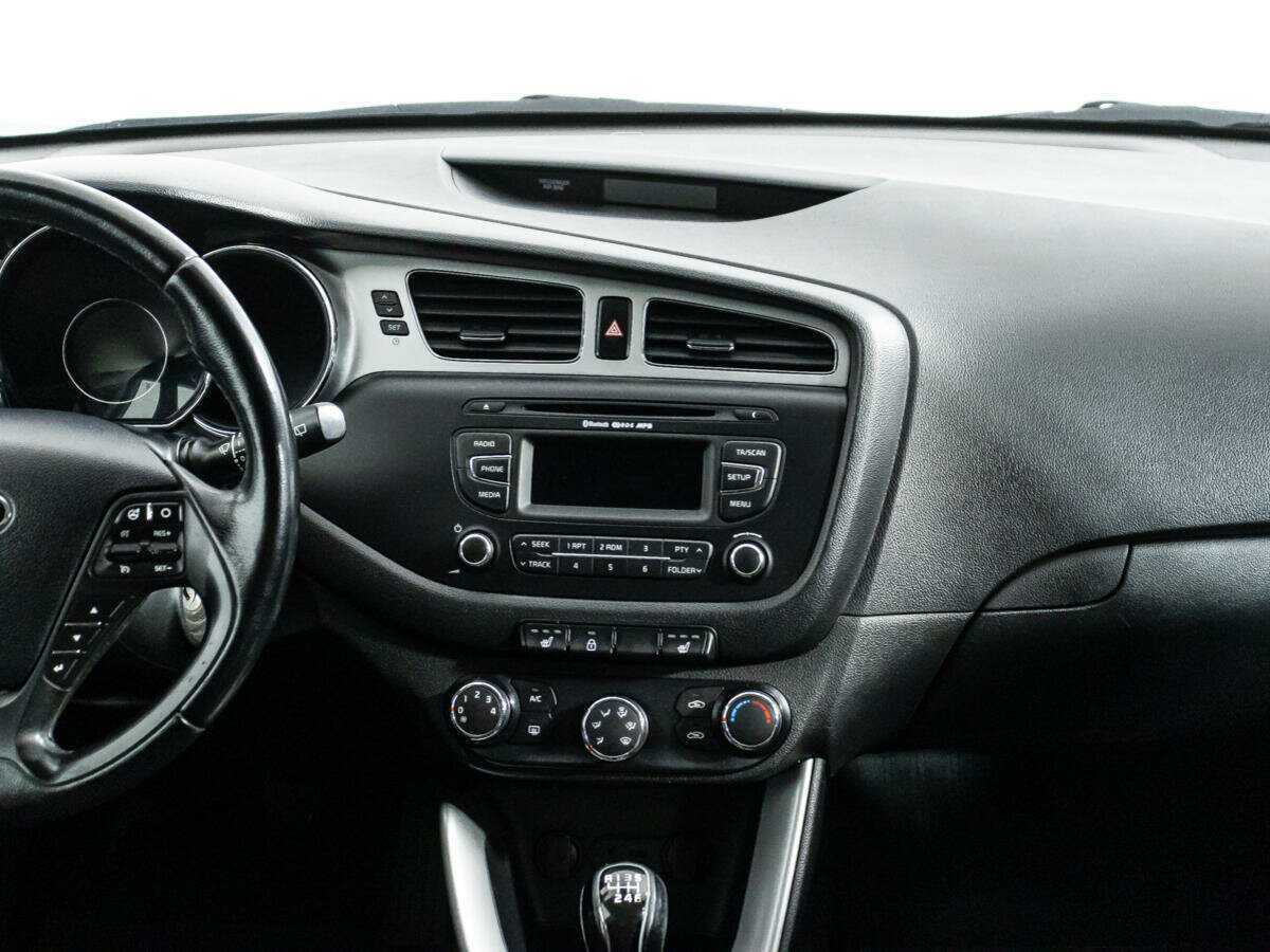 Киа Сид б/у, 2013, Механическая. Фото: #13