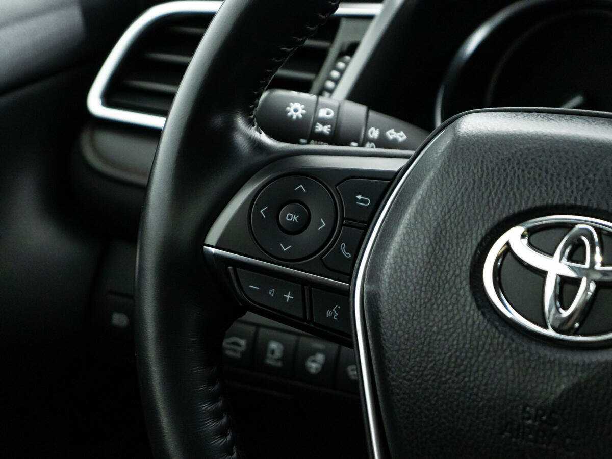 Toyota Camry б/у, 2020, Автоматическая. Фото: #19