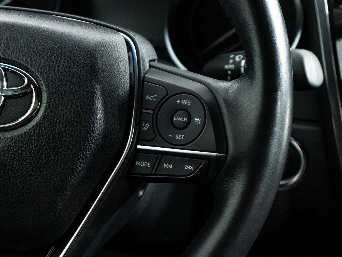 Toyota Camry б/у, 2020, Автоматическая. Фото: #20