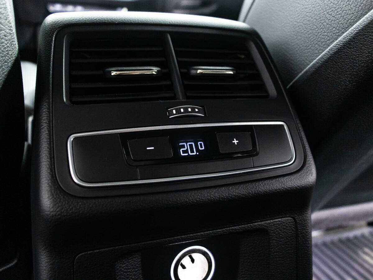 Audi A4 б/у, 2016, Роботизированная. Фото: #18