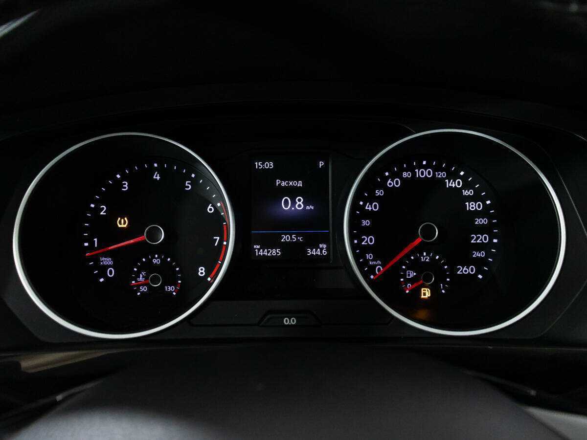 Фольксваген Тигуан б/у, 2017, Роботизированная. Фото: #11