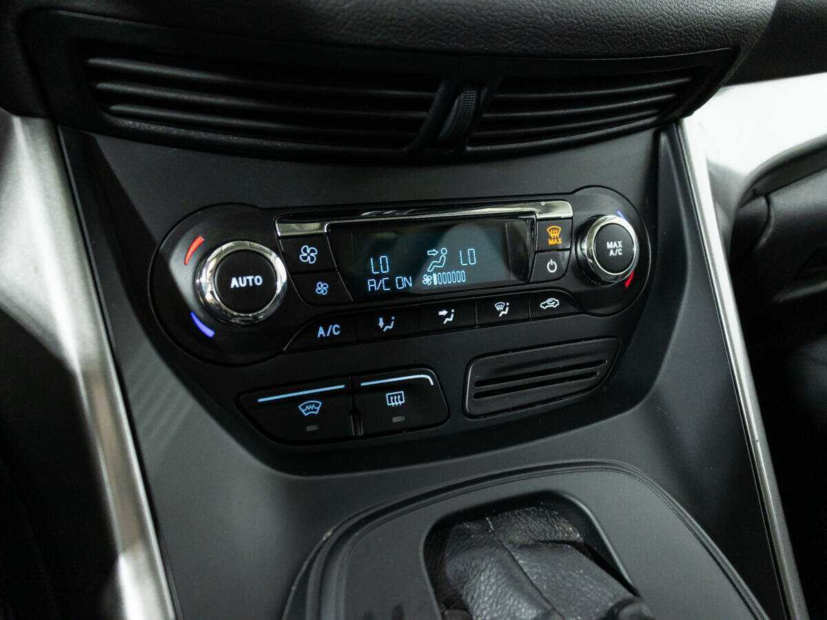 Форд Куга б/у, 2016, Автоматическая. Фото: #15