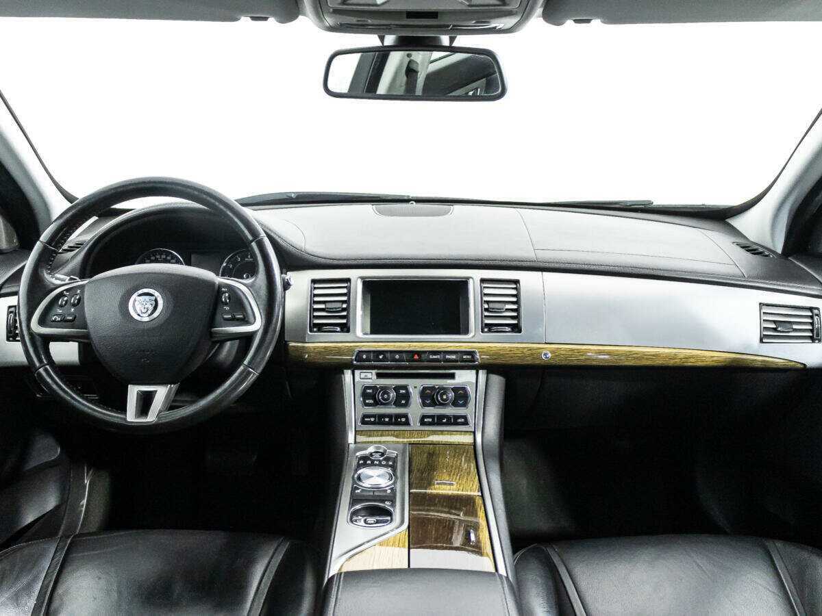 Jaguar XF б/у, 2012, Автоматическая. Фото: #12
