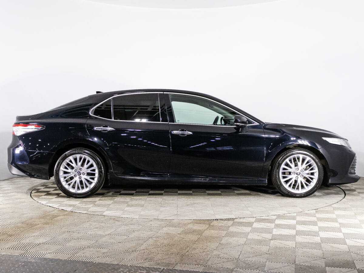 Toyota Camry б/у, 2018, Автоматическая. Фото: #3