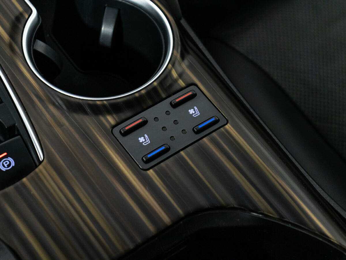 Toyota Camry б/у, 2018, Автоматическая. Фото: #17