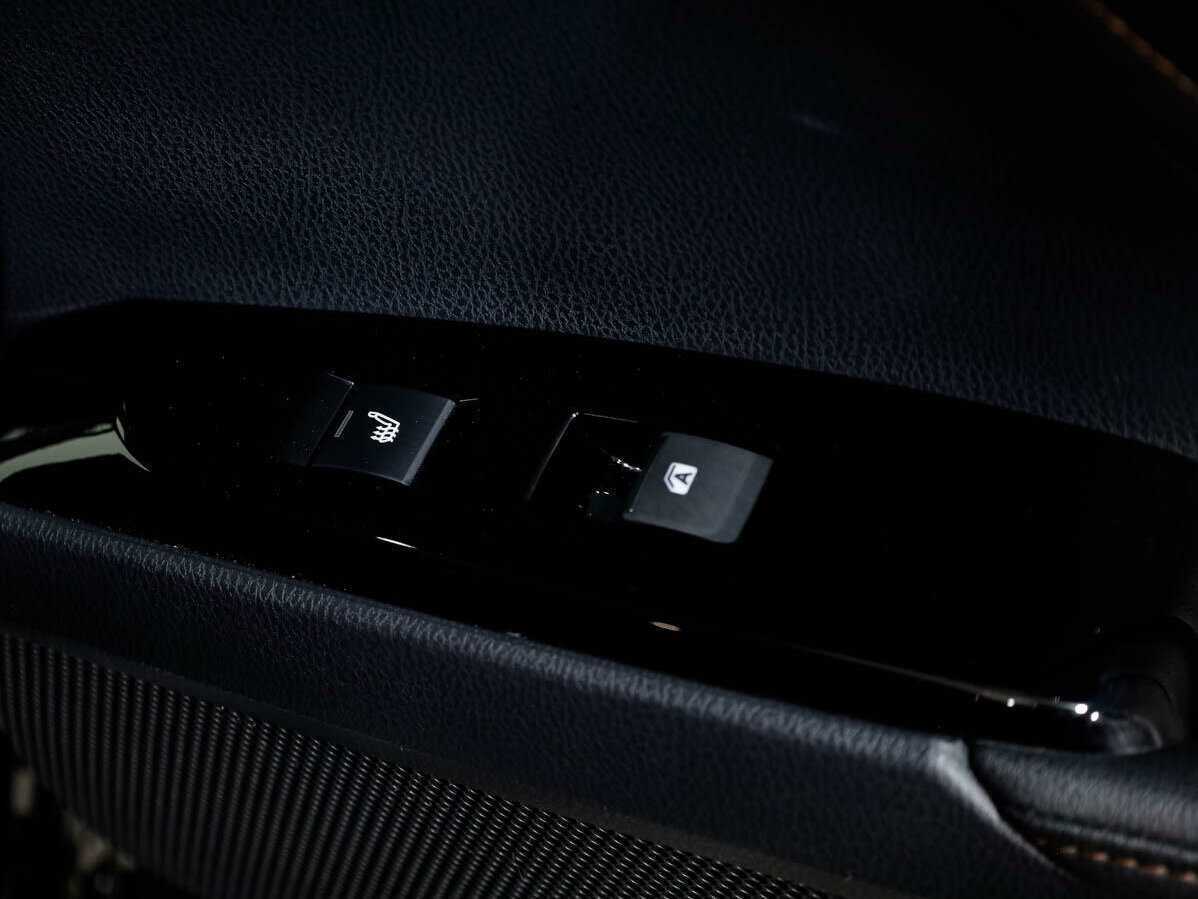 Toyota Camry б/у, 2020, Автоматическая. Фото: #12