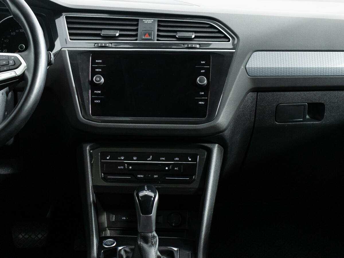 Volkswagen Tiguan б/у, 2021, Роботизированная. Фото: #13