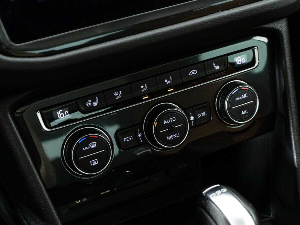 Фольксваген Тигуан б/у, 2017, Роботизированная. Фото: #14