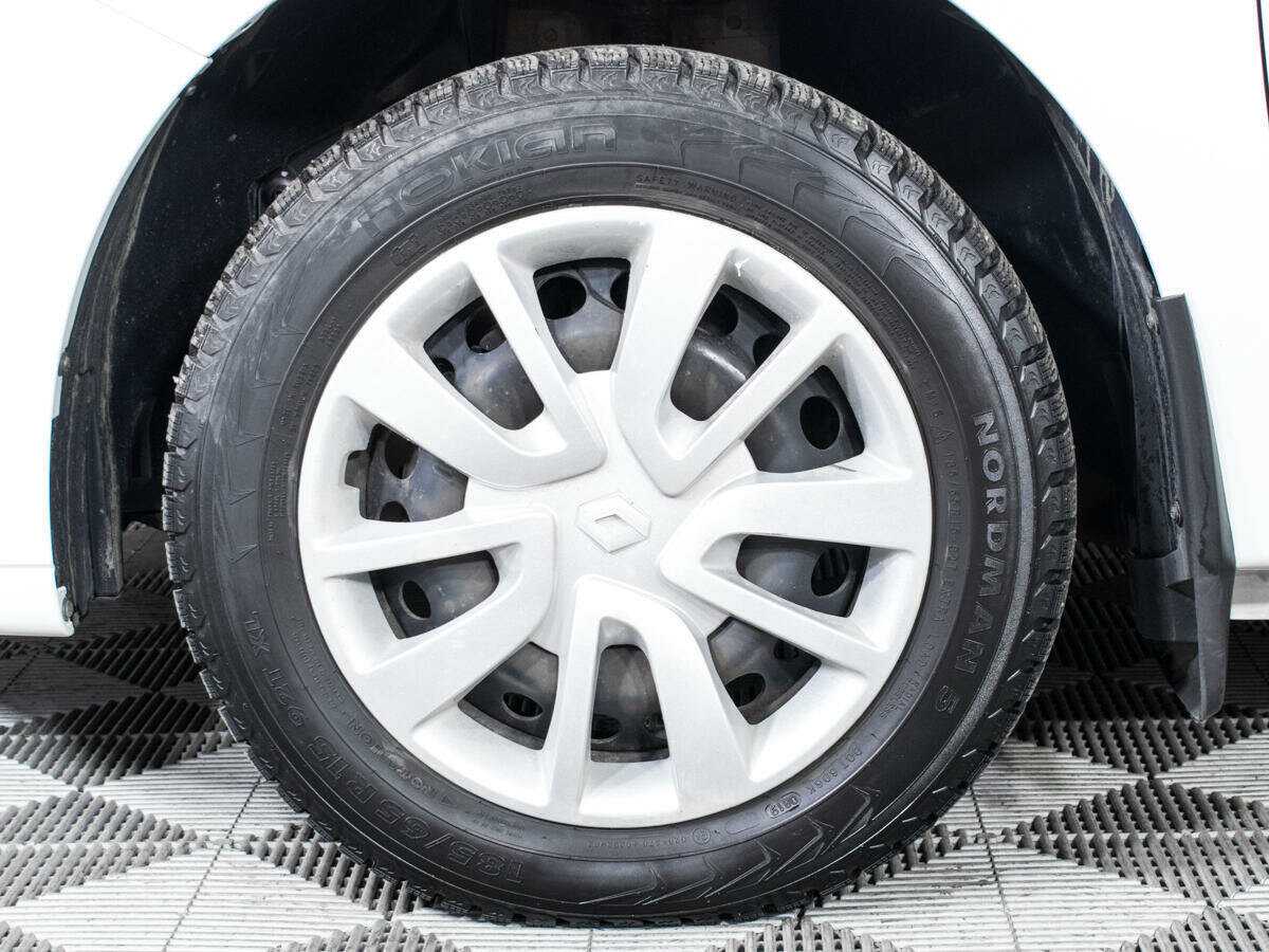 Рено Логан б/у, 2019, Автоматическая. Фото: #15