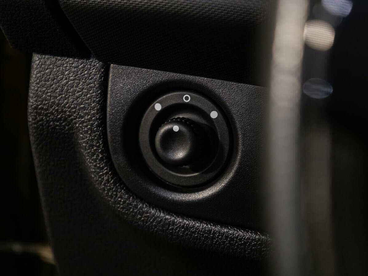 Renault Sandero б/у, 2017, Механическая. Фото: #14