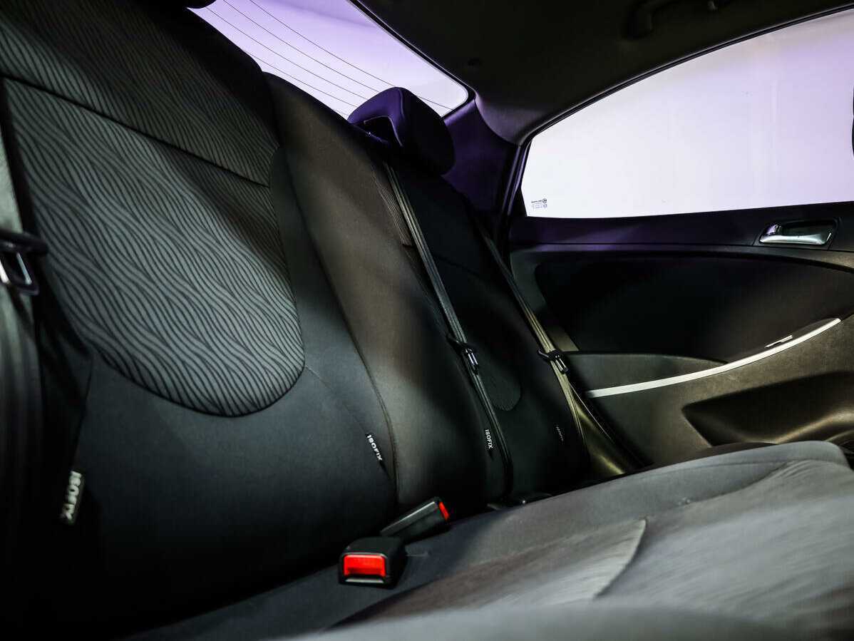 Hyundai Solaris б/у, 2012, Автоматическая. Фото: #11