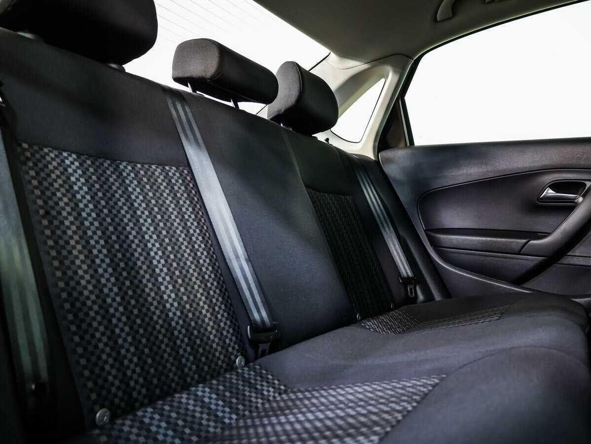 Volkswagen Polo б/у, 2016, Механическая. Фото: #10