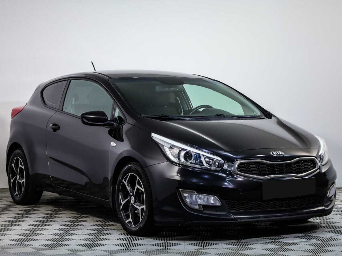 Kia Ceed б/у, 2013, Автоматическая. Фото: #1