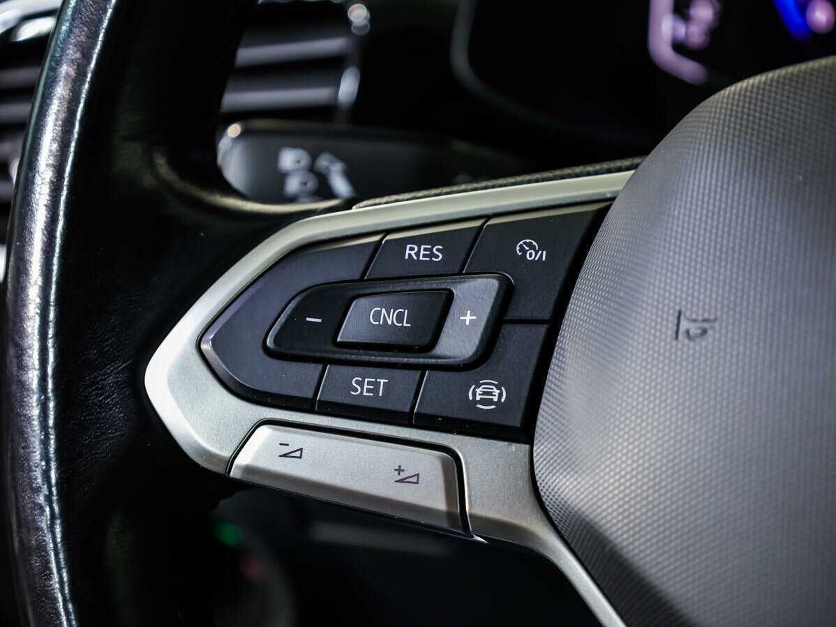 Volkswagen Polo б/у, 2020, Роботизированная. Фото: #15