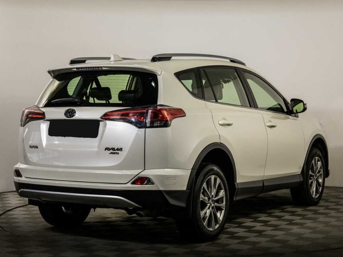 Toyota RAV4 б/у, 2015, Автоматическая. Фото: #3