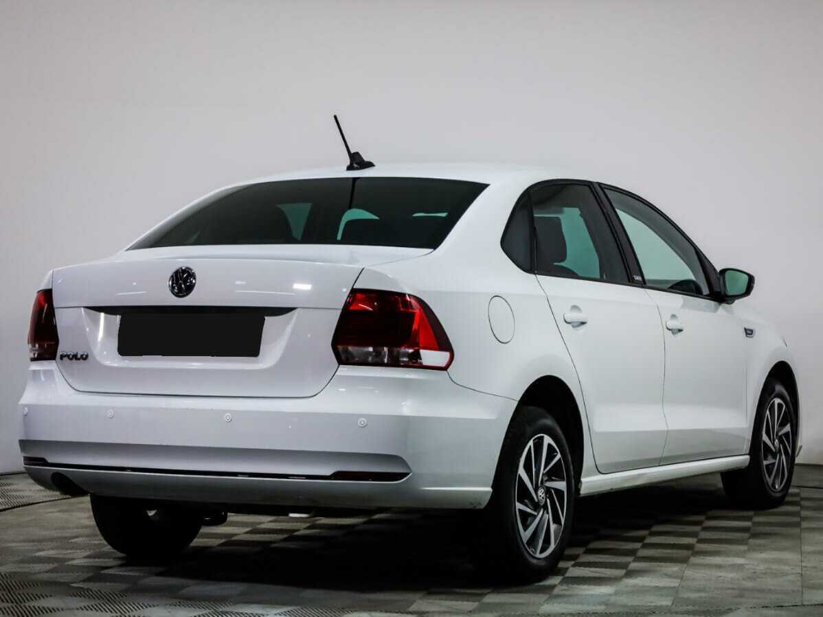 Volkswagen Polo б/у, 2017, Автоматическая. Фото: #3