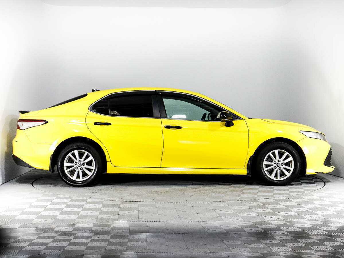 Toyota Camry б/у, 2021, Автоматическая. Фото: #3