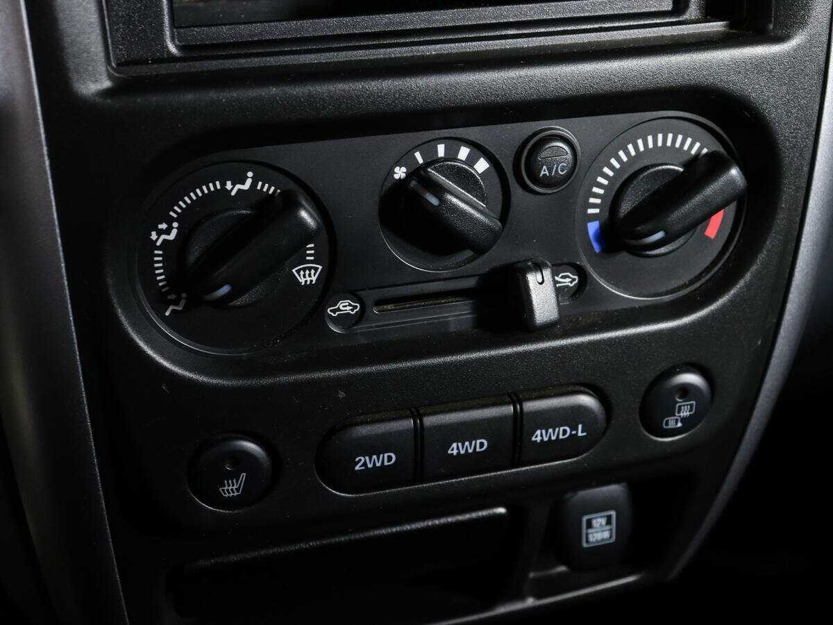 Suzuki Jimny б/у, 2018, Механическая. Фото: #15