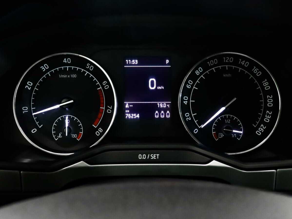 Шкода Суперб б/у, 2017, Роботизированная. Фото: #7