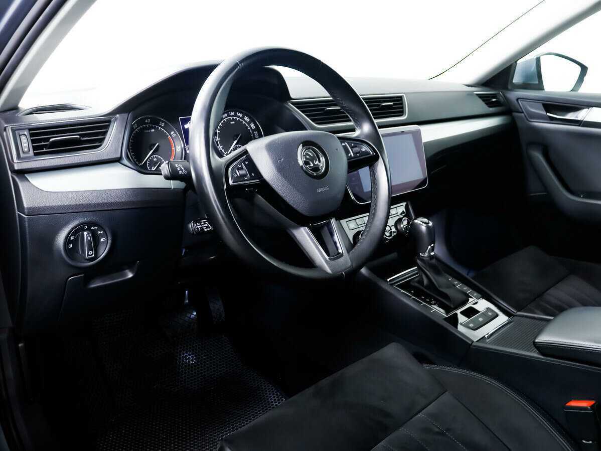 Шкода Суперб б/у, 2017, Роботизированная. Фото: #10