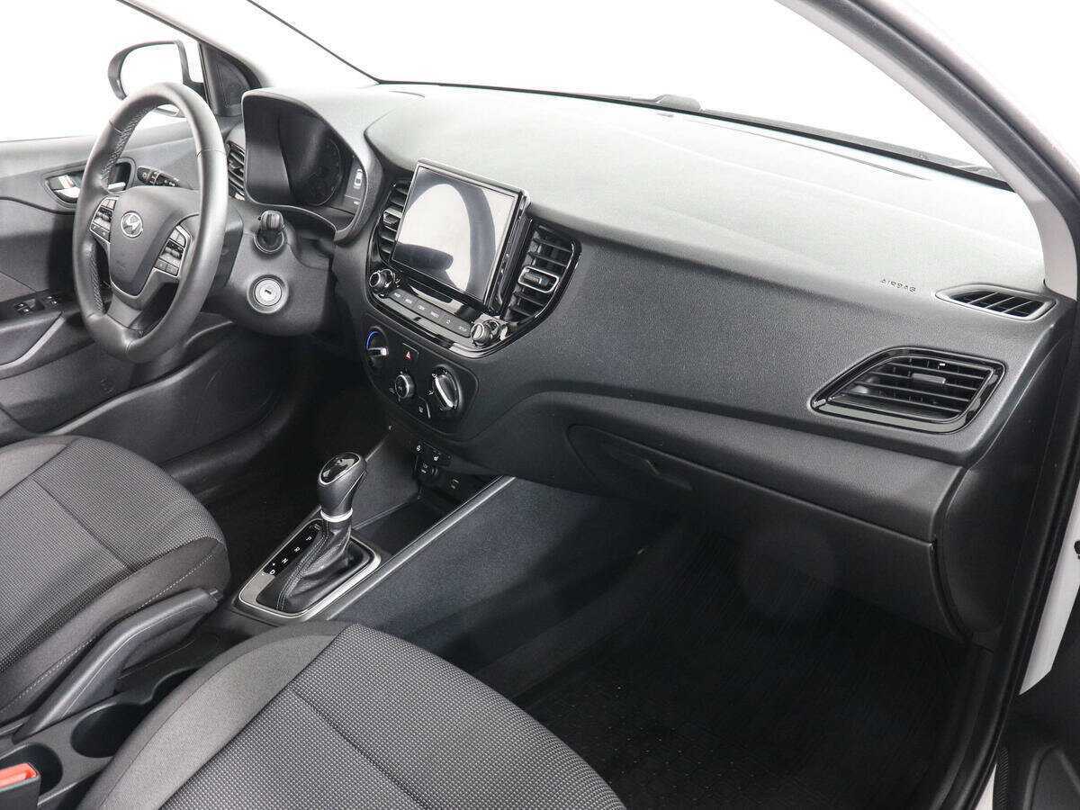 Hyundai Solaris б/у, 2021, Автоматическая. Фото: #9