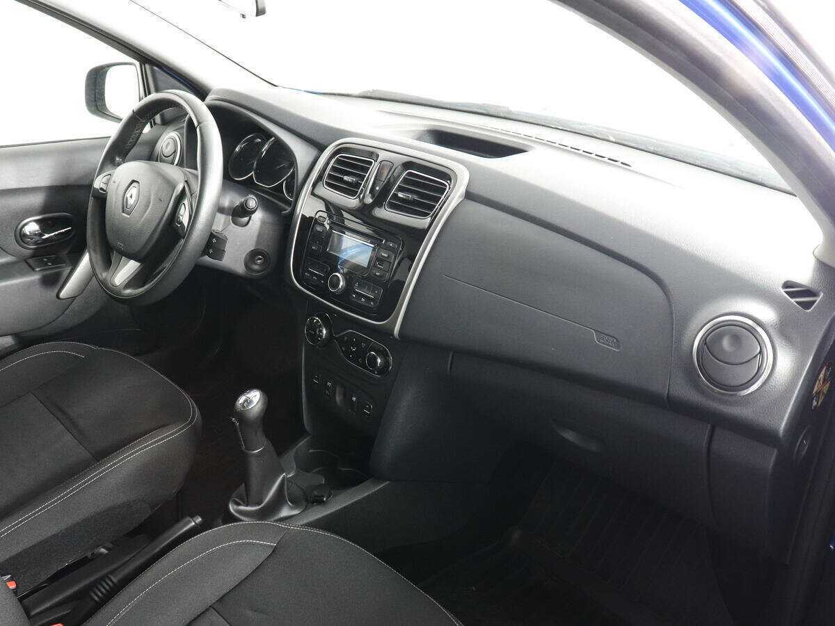 Renault Sandero б/у, 2016, Механическая. Фото: #9