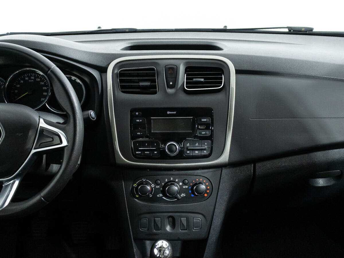 Renault Logan б/у, 2019, Механическая. Фото: #13