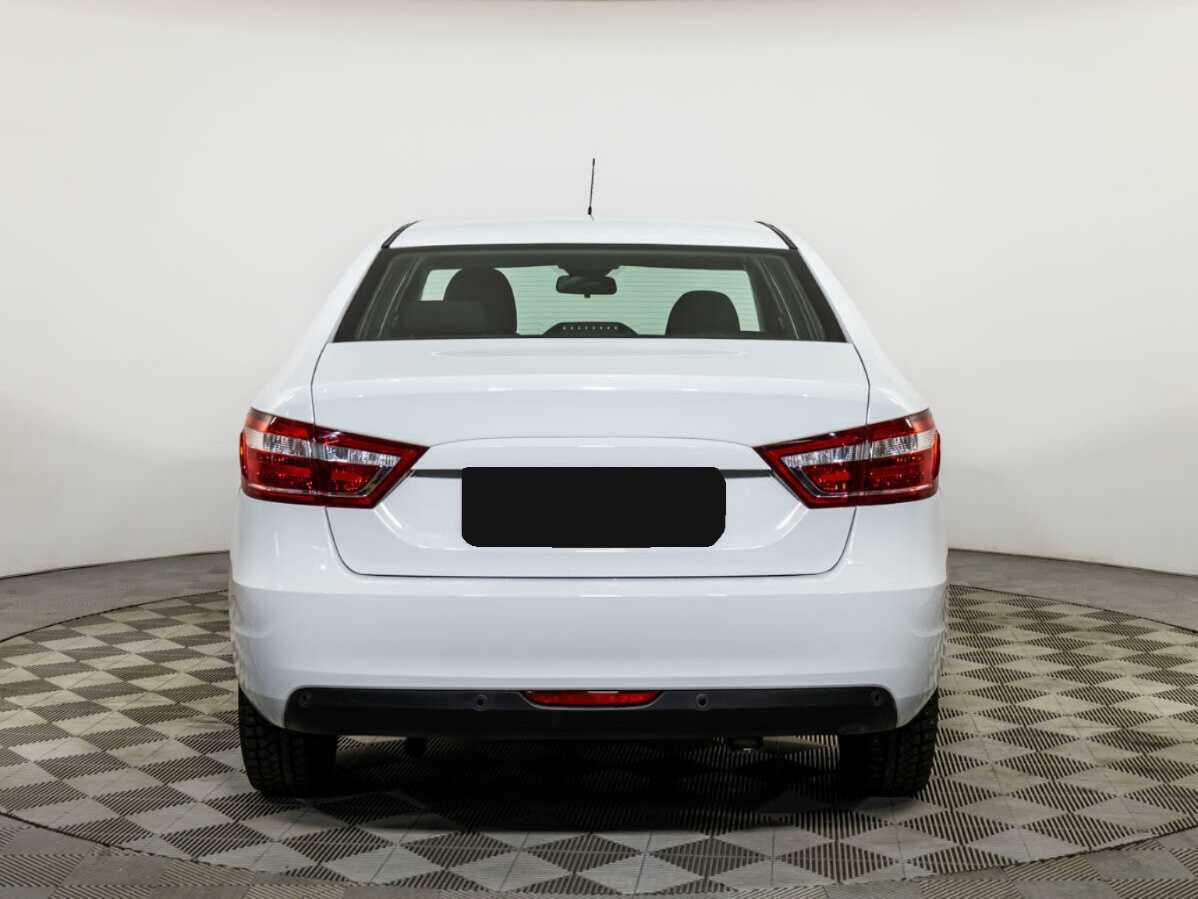 Лада (ВАЗ) Веста б/у, 2022, Механическая. Фото: #4