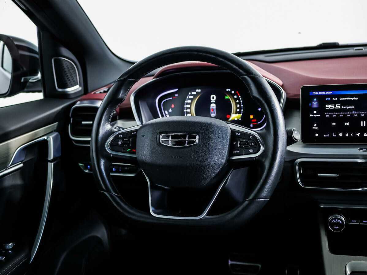Geely Coolray б/у, 2021, Роботизированная. Фото: #9