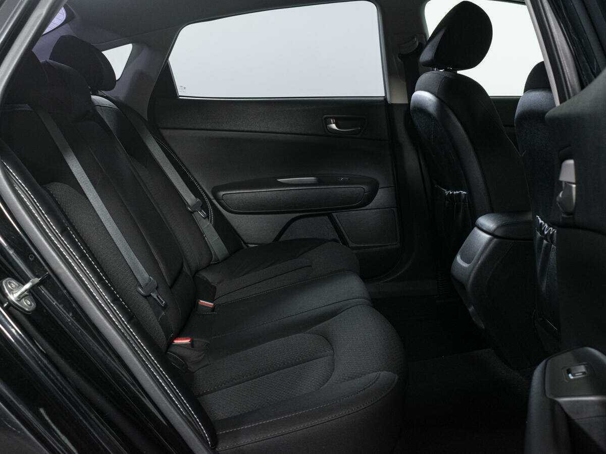 Kia Optima б/у, 2017, Автоматическая. Фото: #4