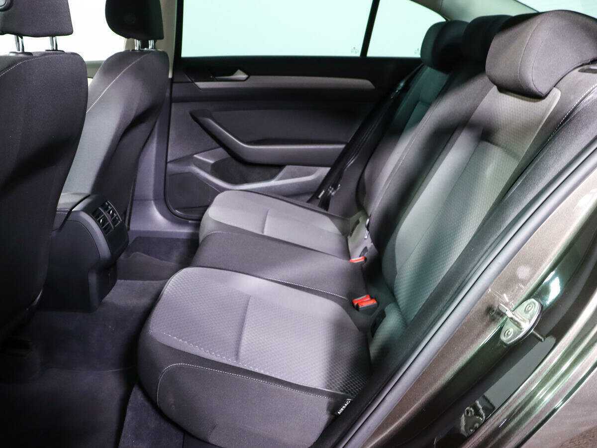 Фольксваген Пассат б/у, 2016, Роботизированная. Фото: #7