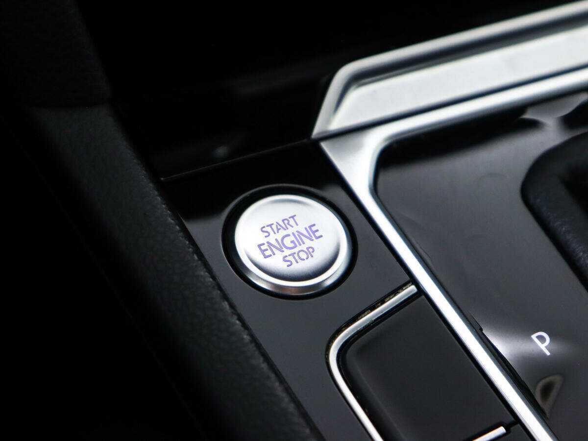 Фольксваген Пассат б/у, 2016, Роботизированная. Фото: #13