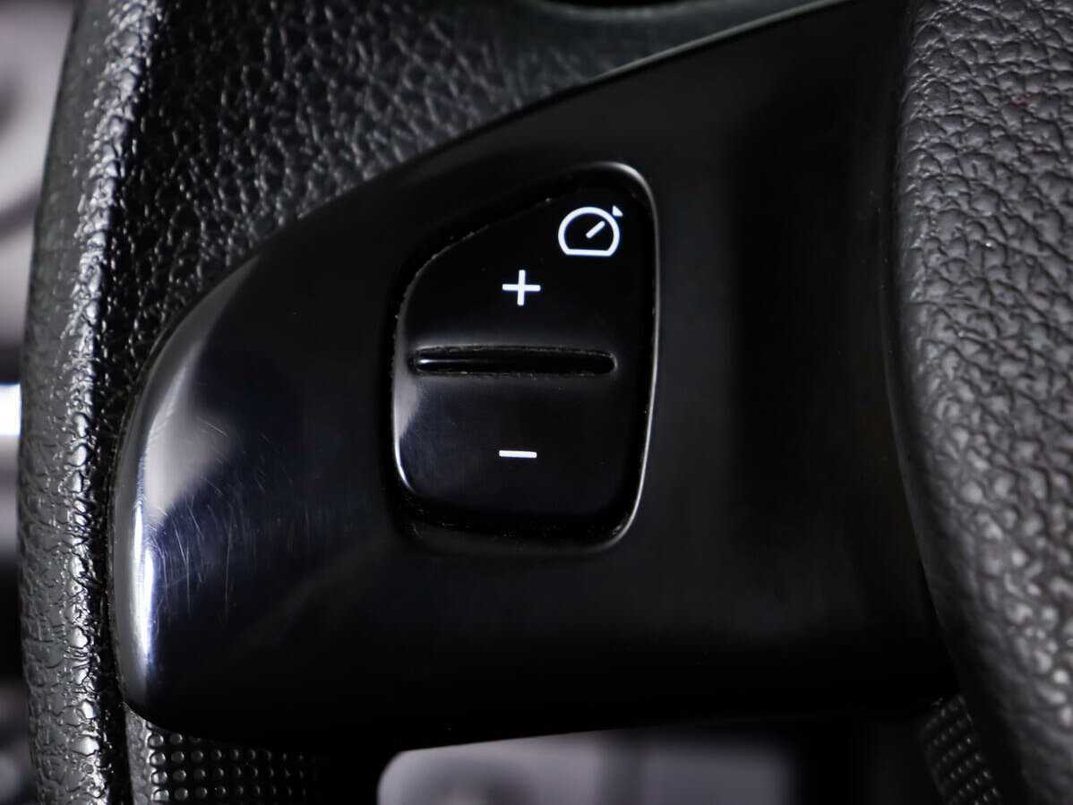 Рено Логан б/у, 2018, Механическая. Фото: #14