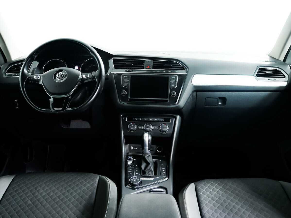 Volkswagen Tiguan б/у, 2017, Роботизированная. Фото: #10