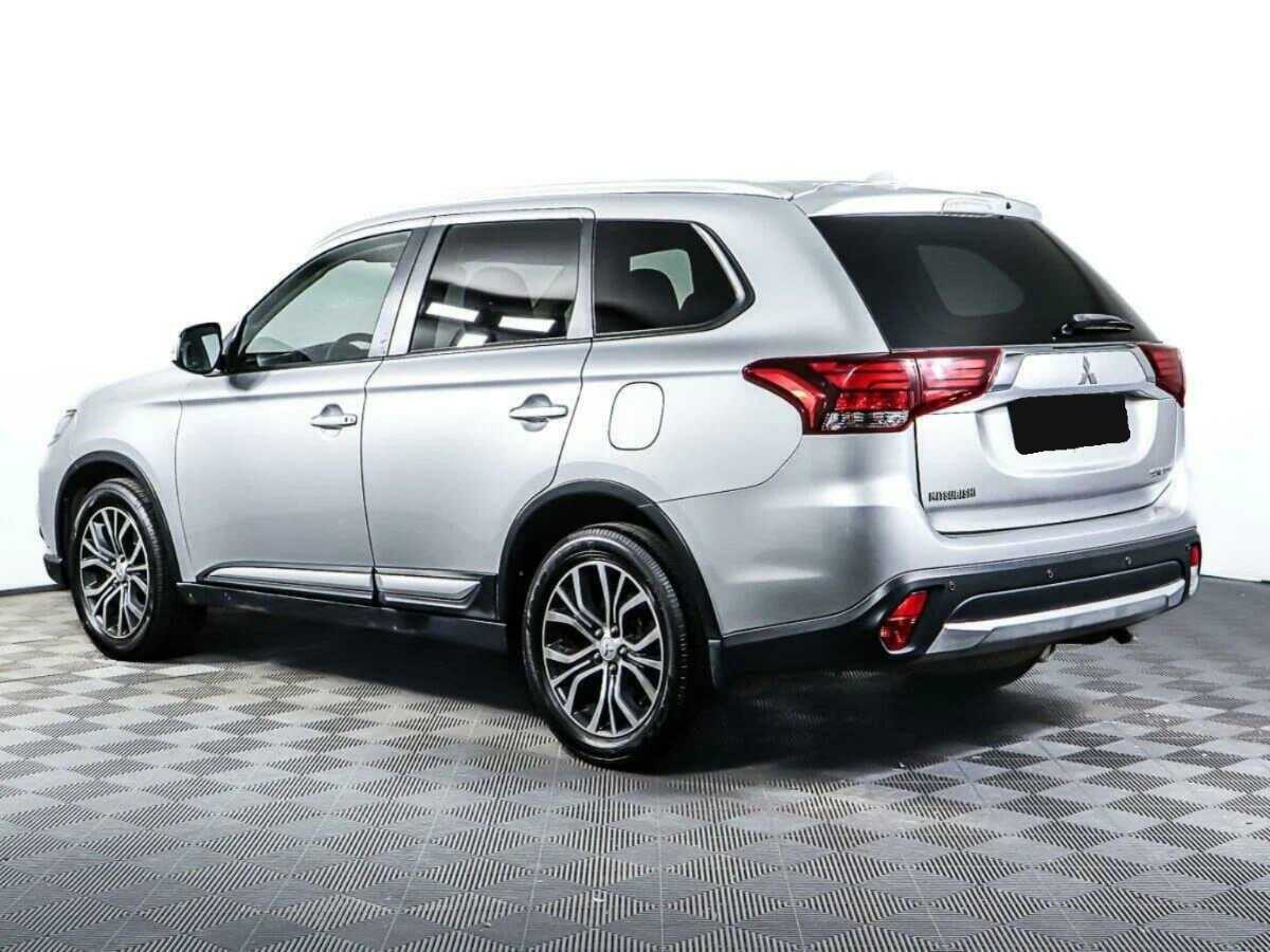 Mitsubishi Outlander б/у, 2016, Вариатор. Фото: #5