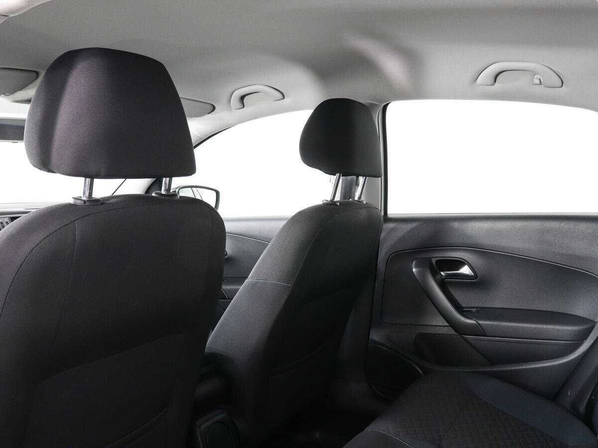 Volkswagen Polo б/у, 2020, Автоматическая. Фото: #11