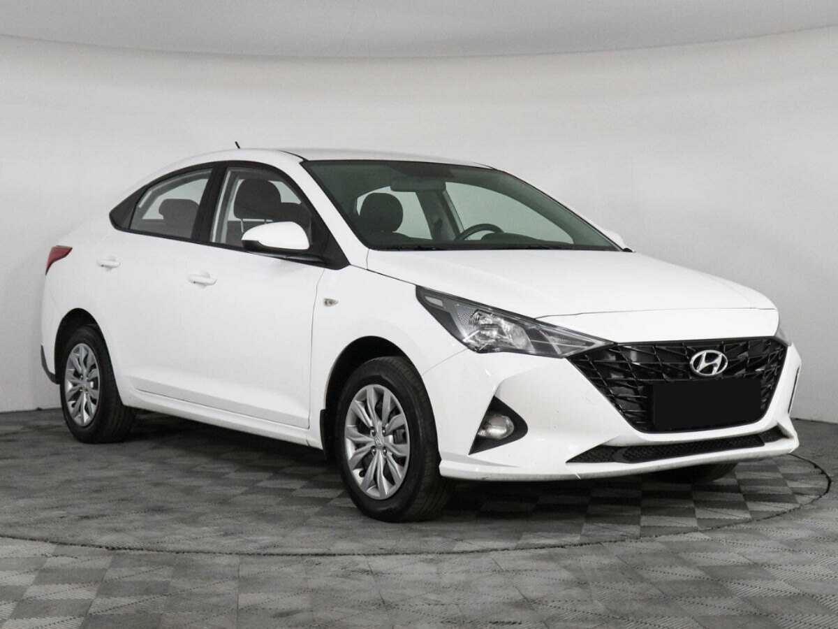 Hyundai Solaris б/у, 2022, Автоматическая. Фото: #2