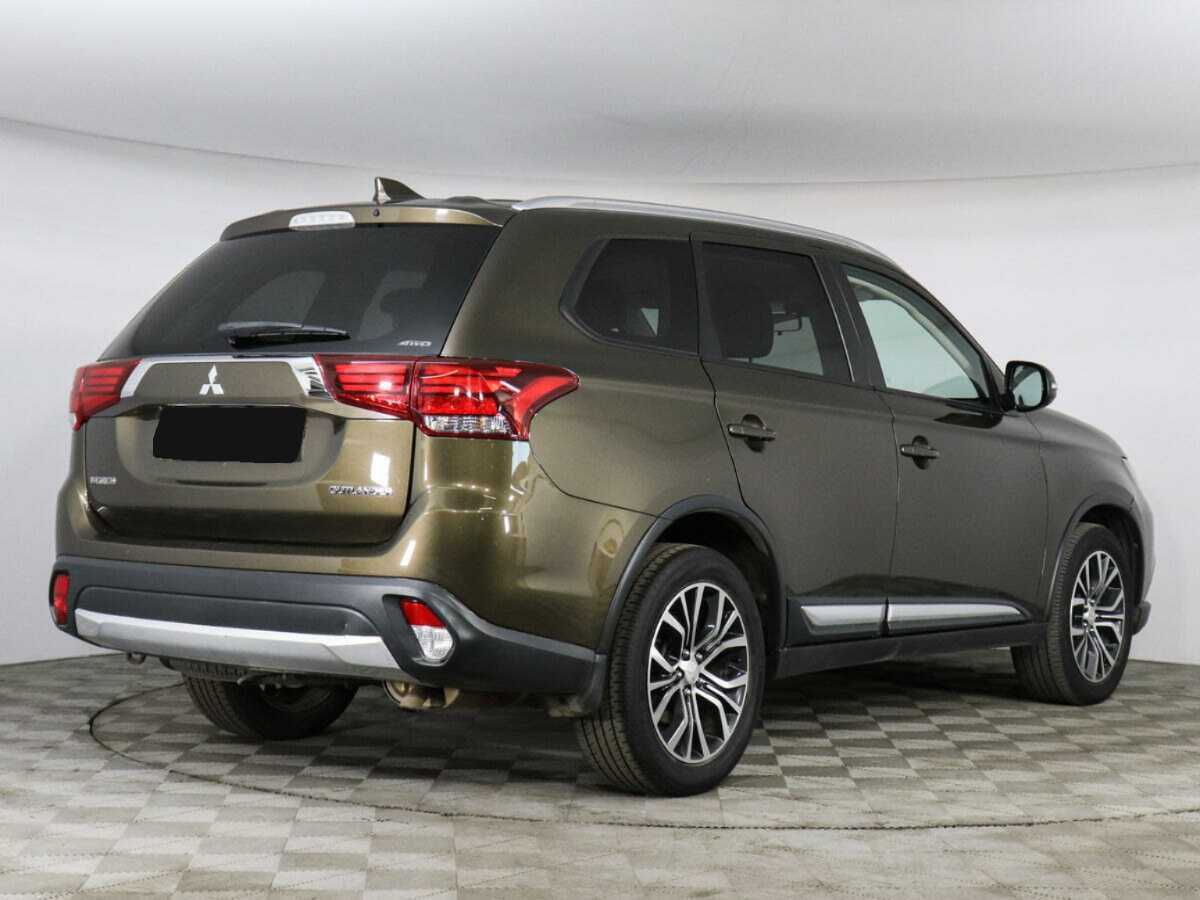 Mitsubishi Outlander б/у, 2018, Вариатор. Фото: #4
