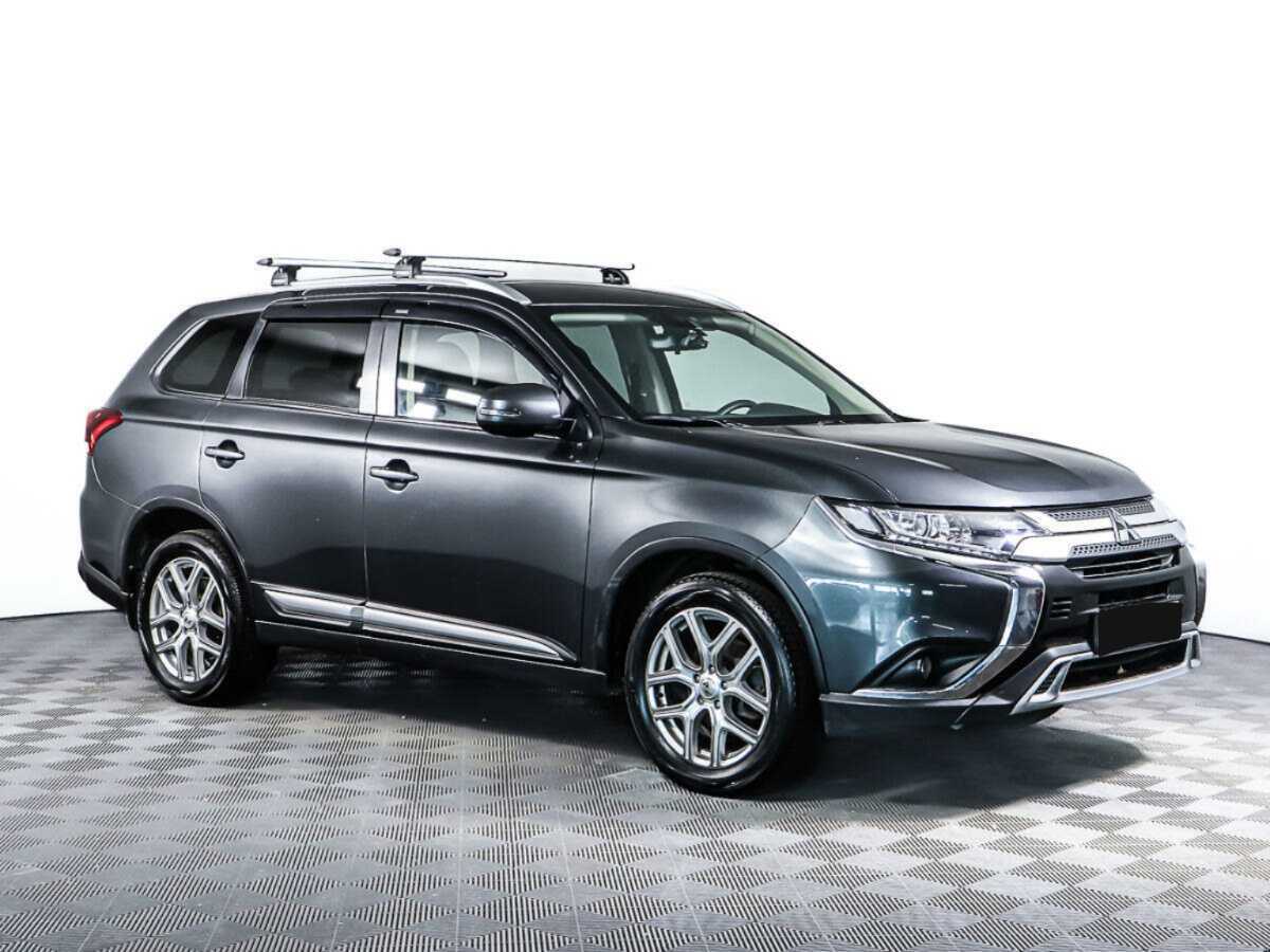 Mitsubishi Outlander б/у, 2020, Вариатор. Фото: #2