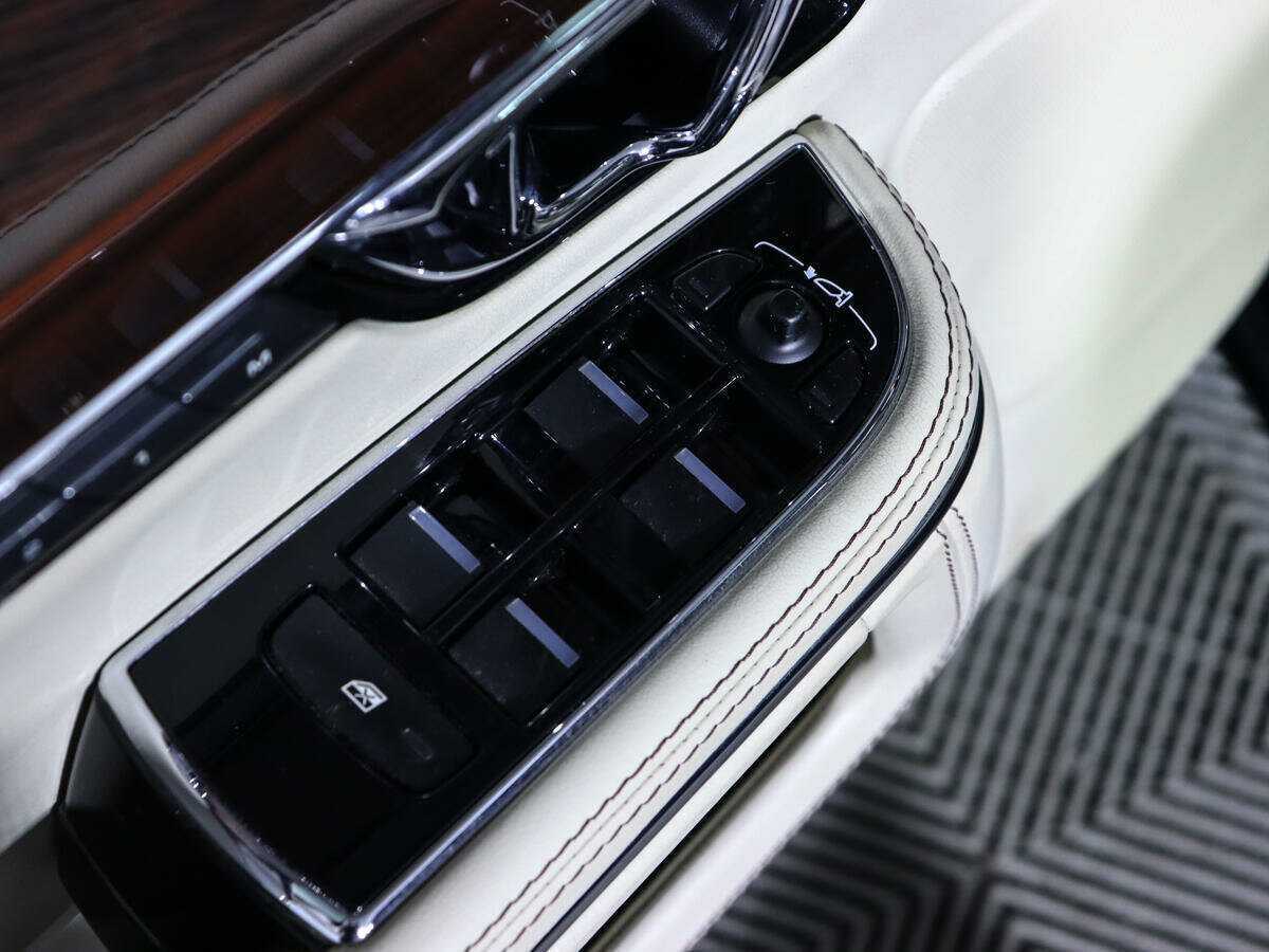 Jaguar XJ б/у, 2014, Автоматическая. Фото: #24