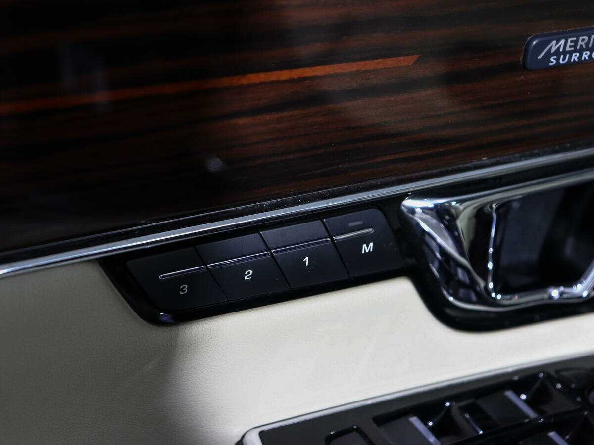 Jaguar XJ б/у, 2014, Автоматическая. Фото: #26