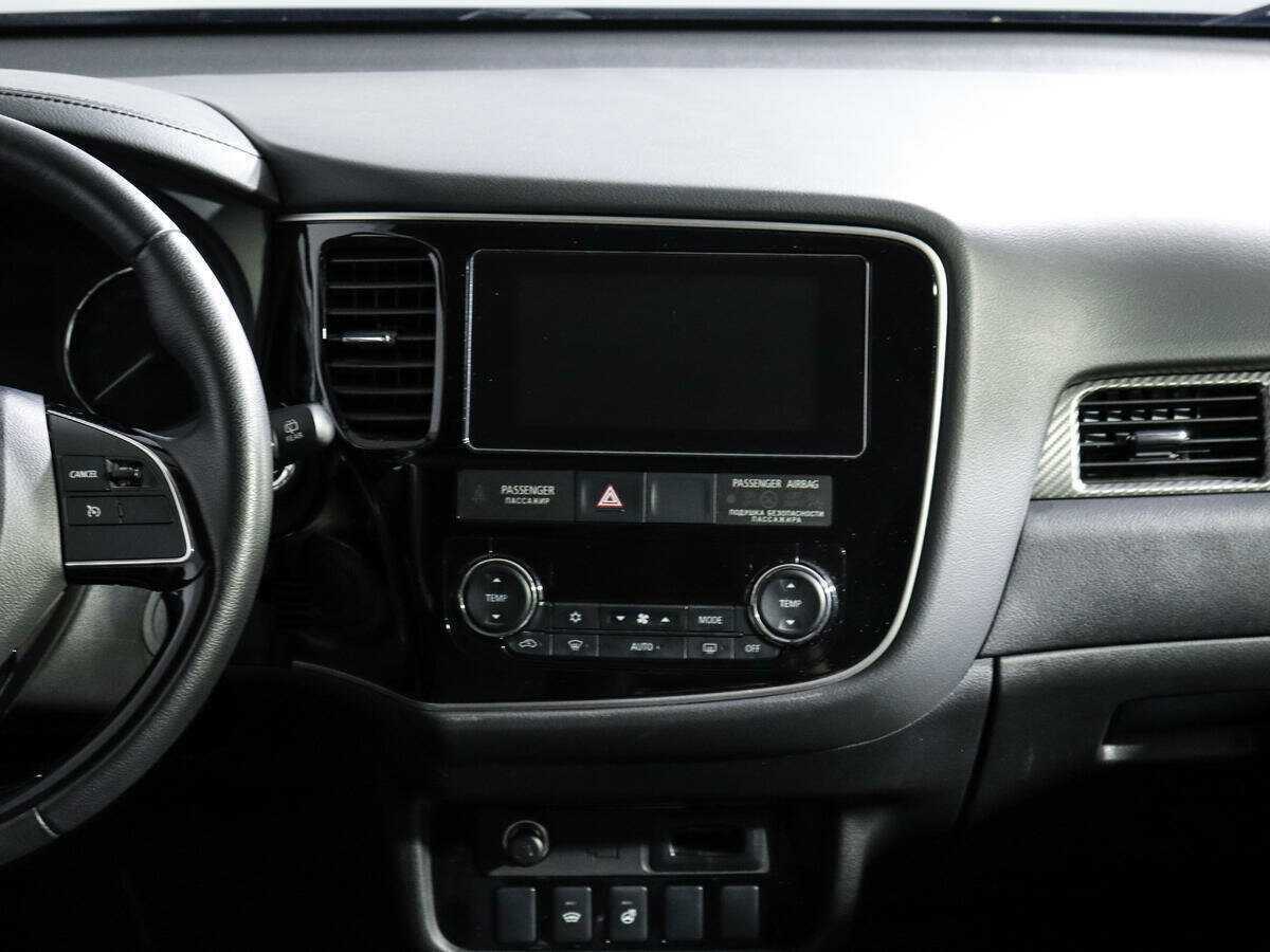 Mitsubishi Outlander б/у, 2018, Вариатор. Фото: #10