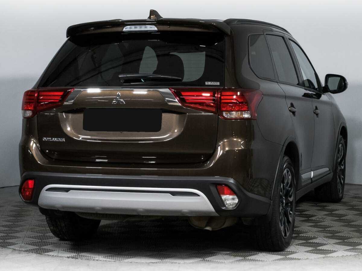 Mitsubishi Outlander б/у, 2021, Вариатор. Фото: #4