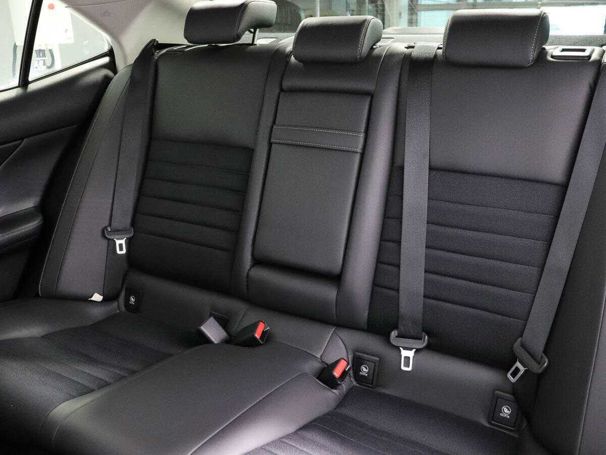 Lexus IS б/у, 2015, Автоматическая. Фото: #13