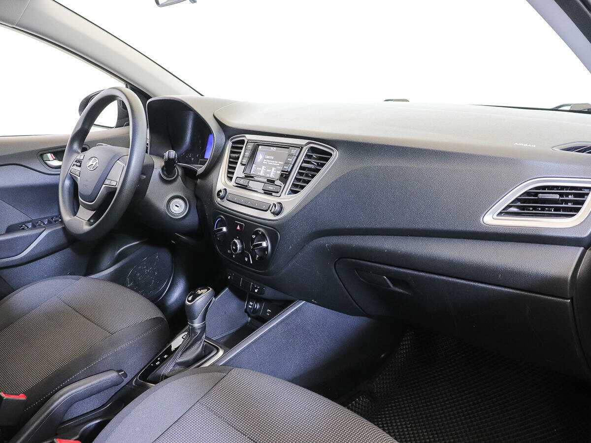 Hyundai Solaris б/у, 2021, Автоматическая. Фото: #7