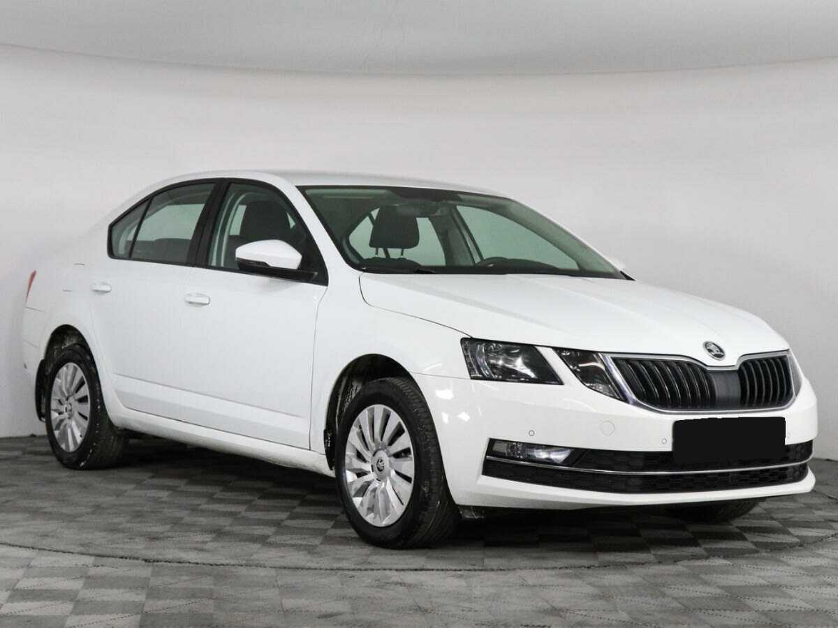 Skoda Octavia б/у, 2019, Автоматическая. Фото: #2