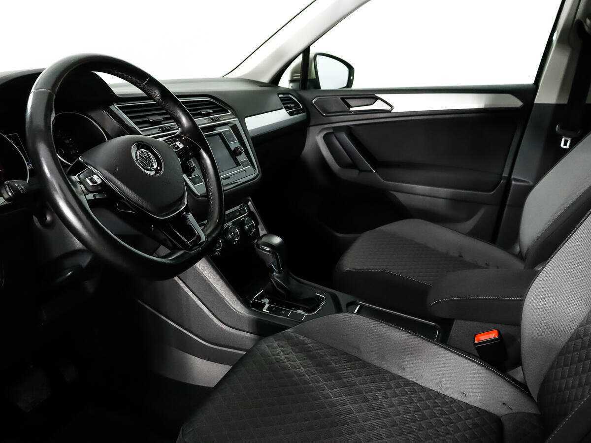 Фольксваген Тигуан б/у, 2017, Роботизированная. Фото: #8