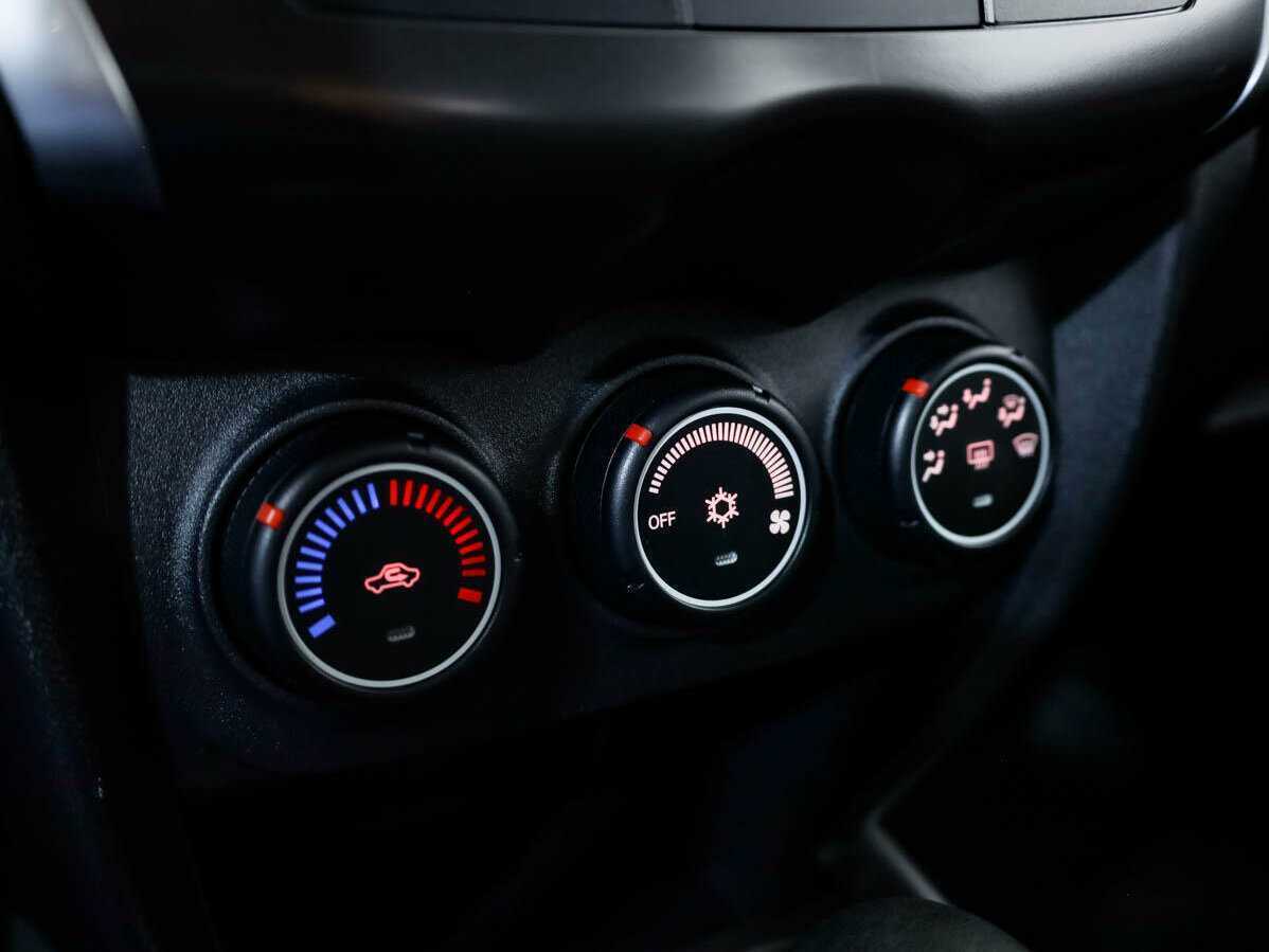 Mitsubishi ASX б/у, 2013, Вариатор. Фото: #12