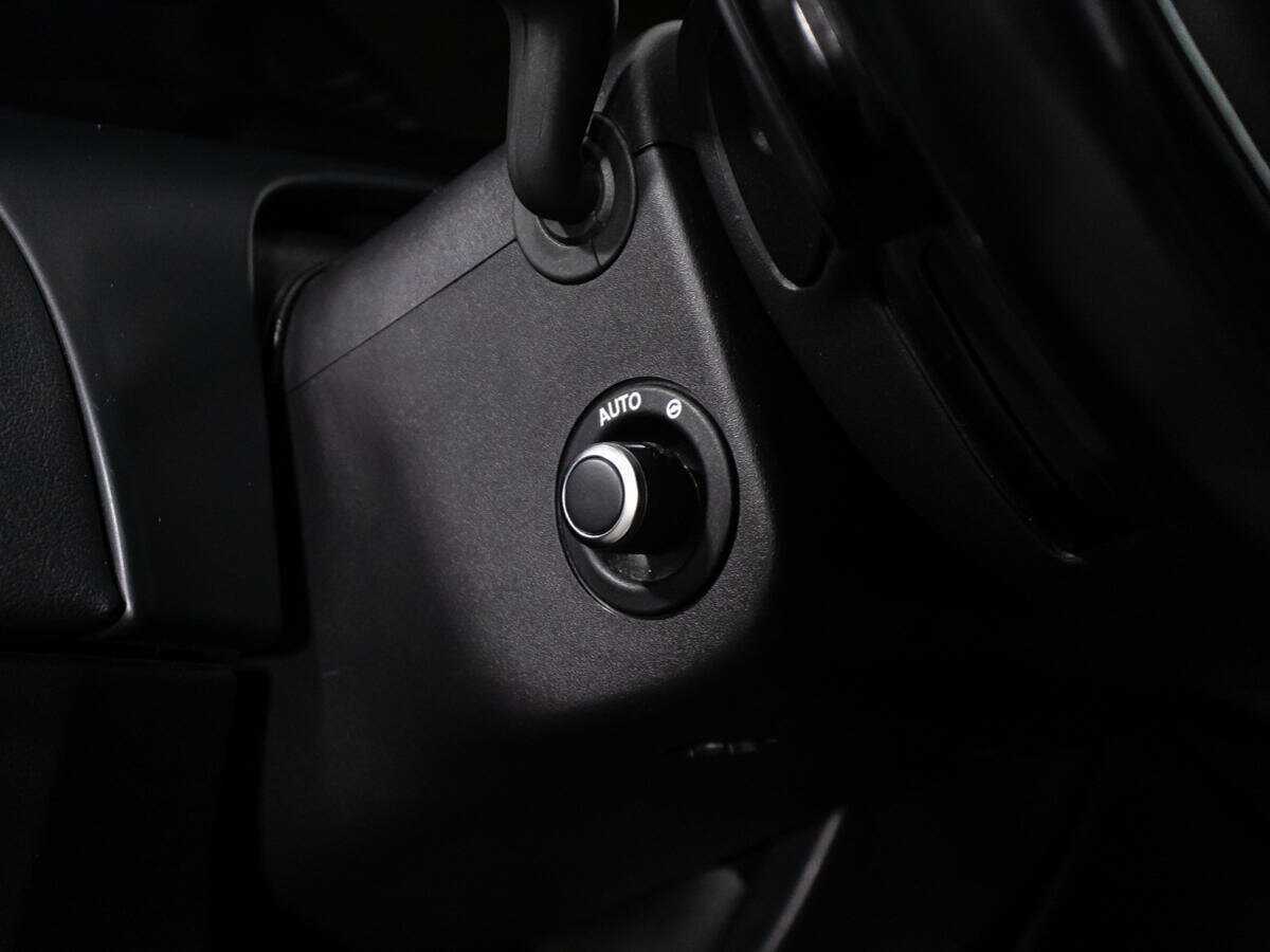 Jaguar XJ б/у, 2016, Автоматическая. Фото: #21