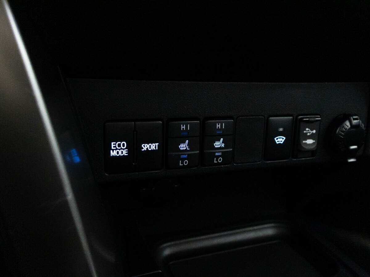 Toyota RAV4 б/у, 2018, Вариатор. Фото: #17